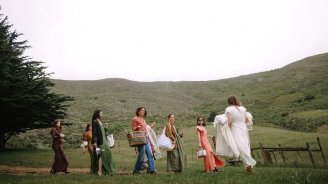 Finding the Perfect Wedding Venue: Insights from a Coastal Celebration